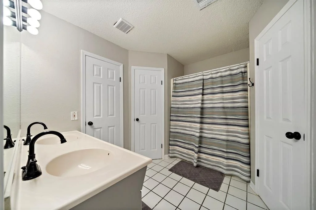 Photo of 11527 Kerman Drive