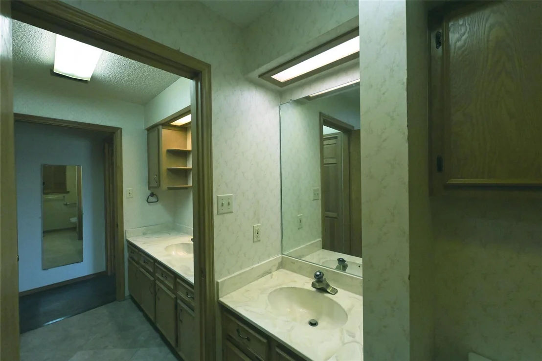 Photo of 390 Johnson Road