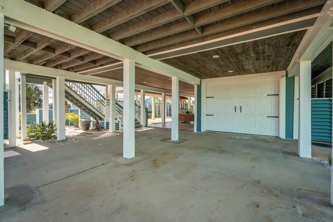 Photo of 16544 John Silver Road