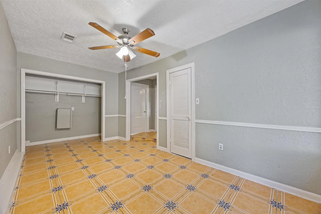 Photo of 1115 Sunny Drive