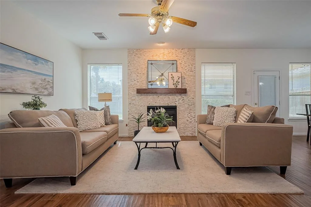 Photo of 22527 Crownfield Lane