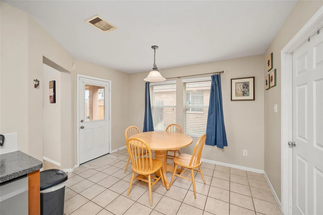 Photo of 24502 Cobble Canyon Lane