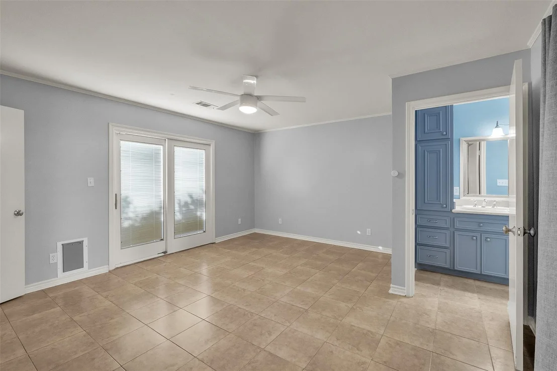 Photo of 3932 Marquette Street