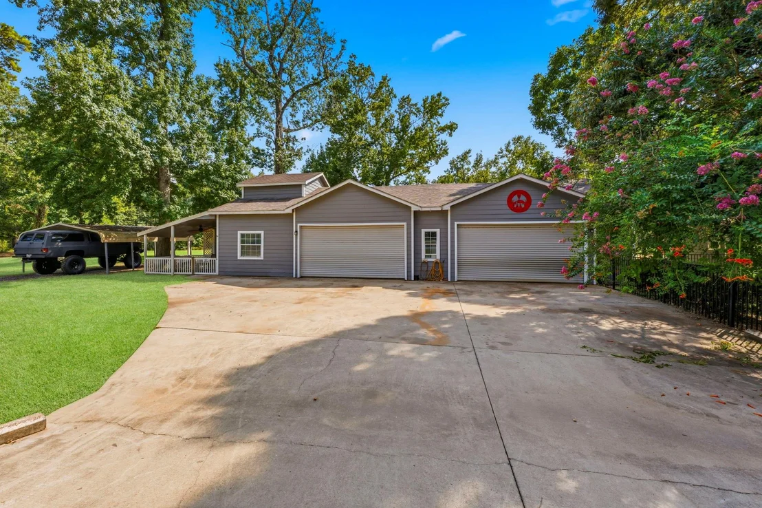 Photo of 14228 Carpenter Road