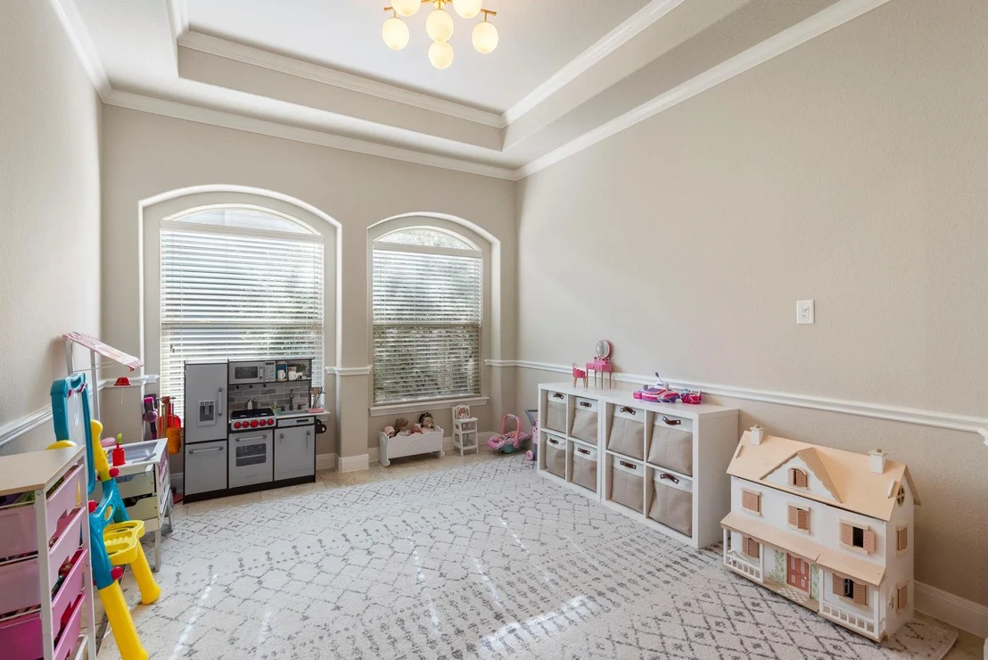 Photo of 30 Vershire Circle