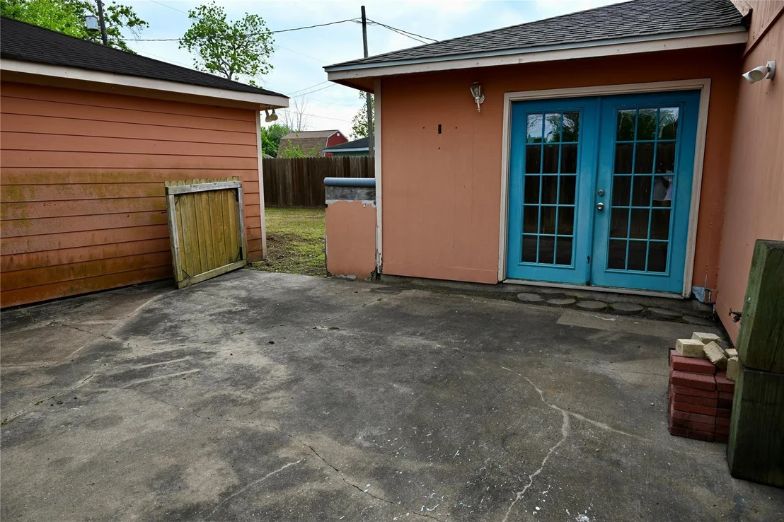 Photo of 252 Bastrop Street