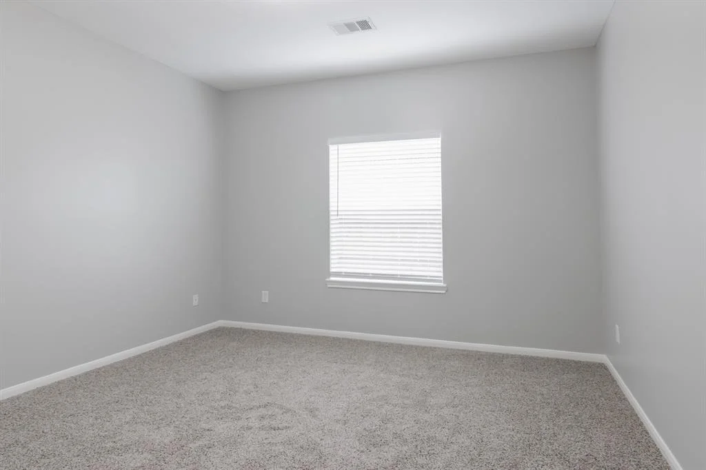 Photo of 3143 W Hampton Drive