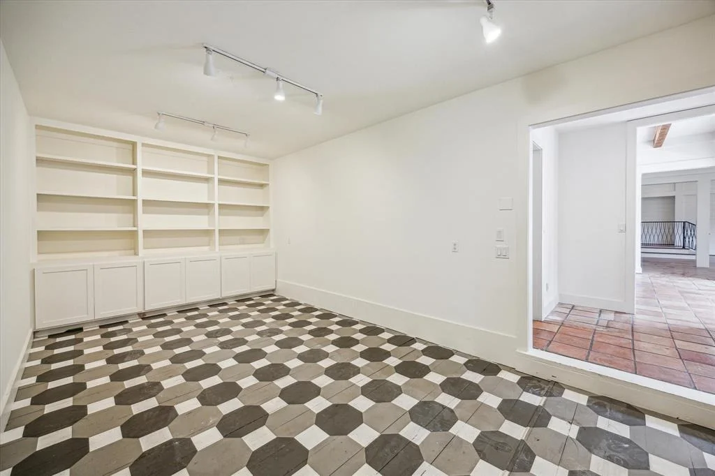 Photo of 3643 Overbrook Lane
