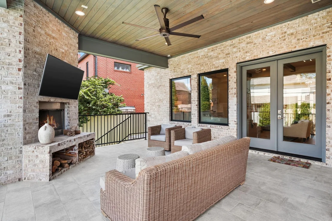 Photo of 3620 Blue Bonnet Boulevard