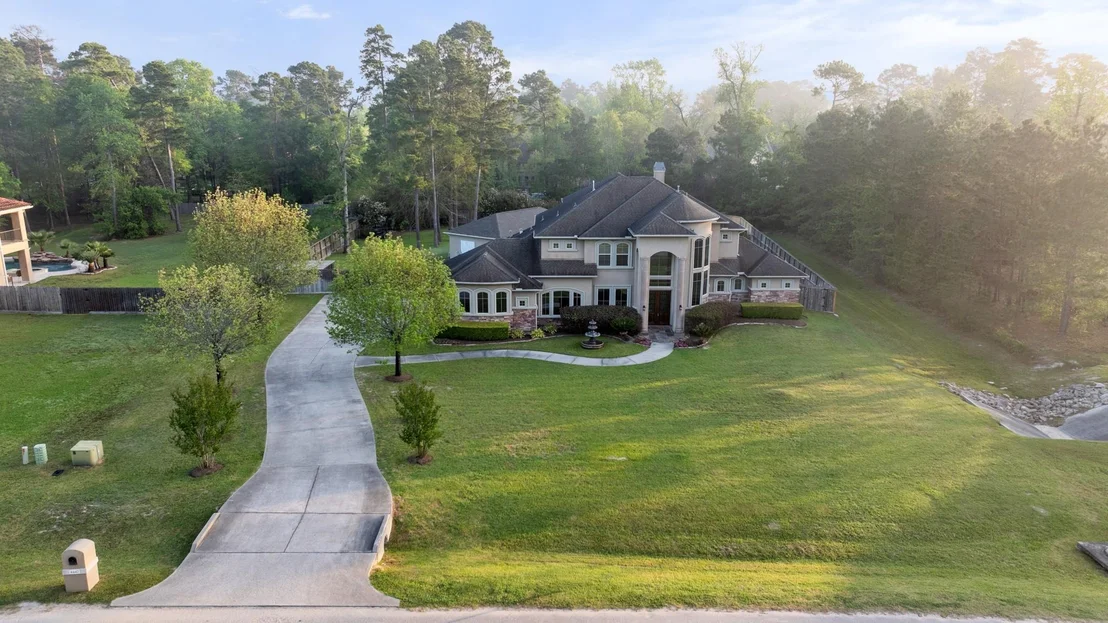 Photo of 4447 Chateau Creek Way