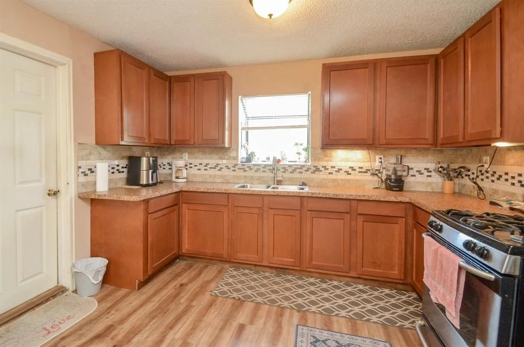 Photo of 18824 Deer Glen Drive