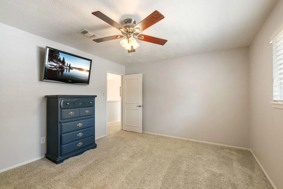 Photo of 6719 Ashmore Drive