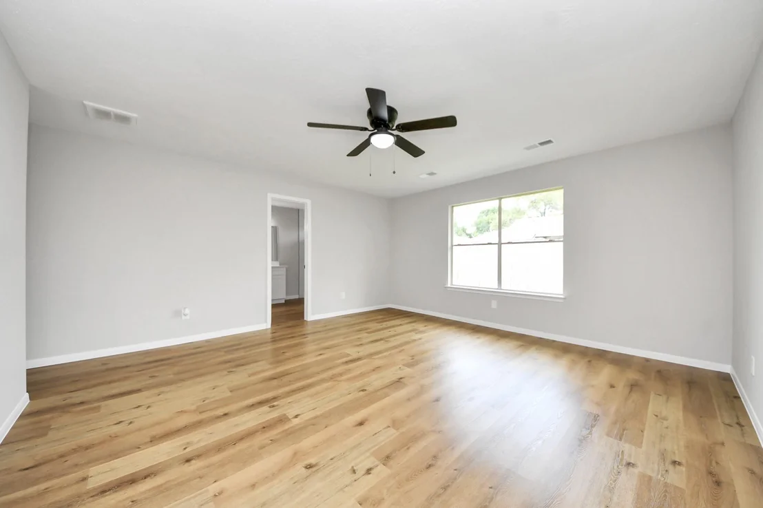 Photo of 15307 Streatham Circle