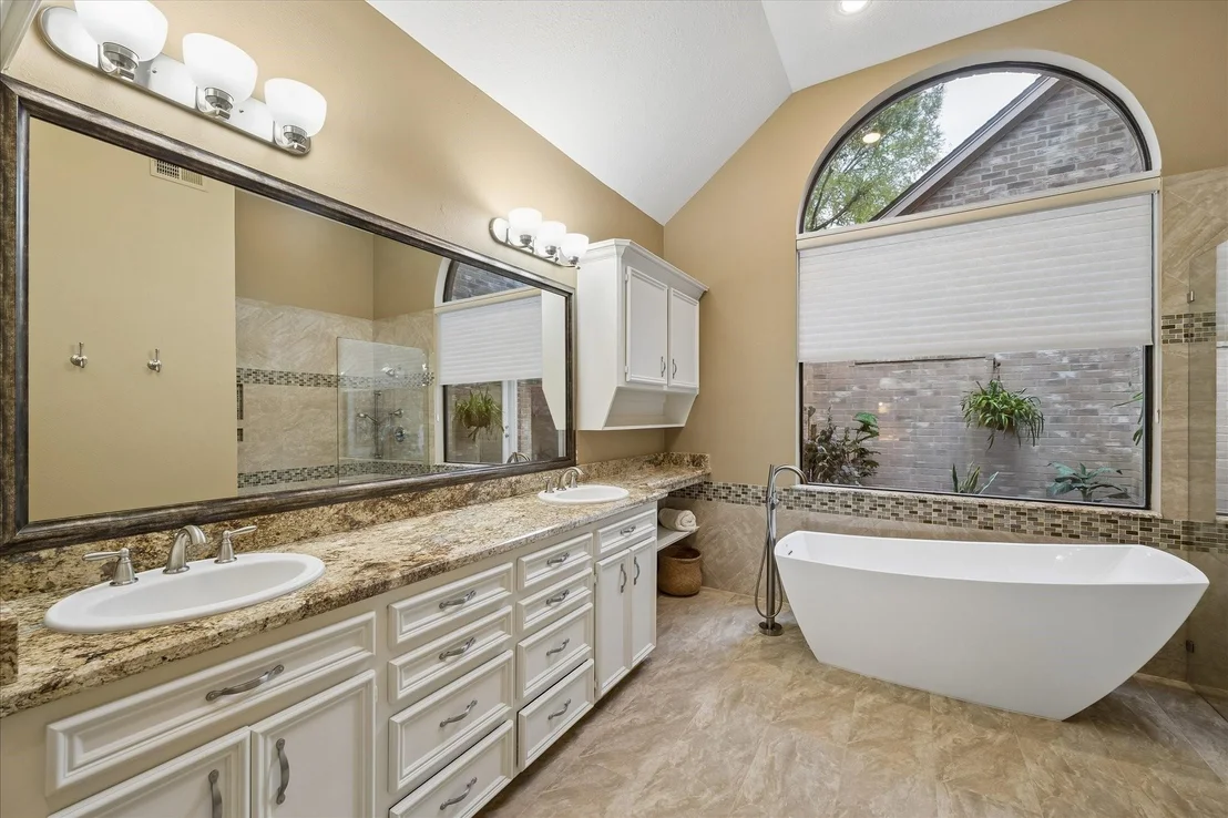 Photo of 25023 Northampton Terrace Drive