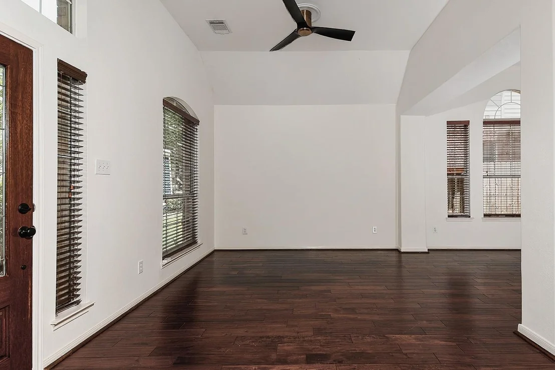 Photo of 14 Cordella