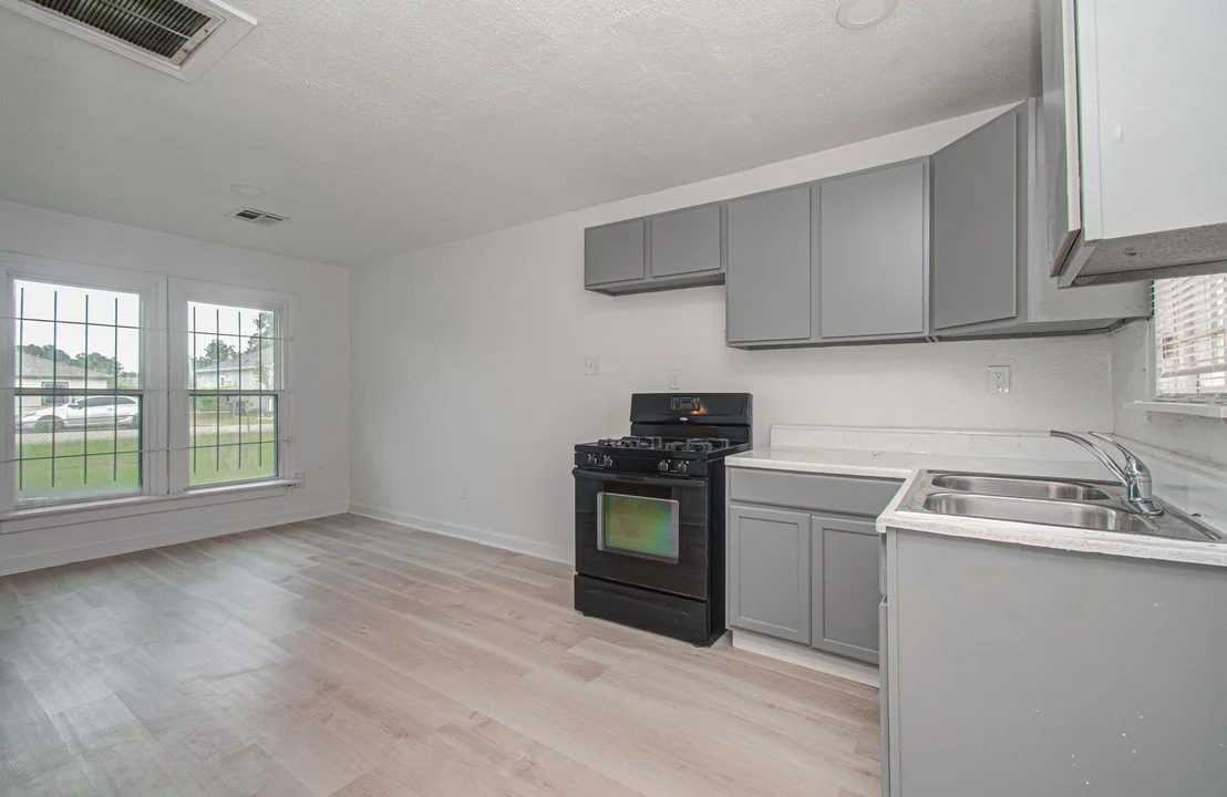 Photo of 7622 Delavan Drive