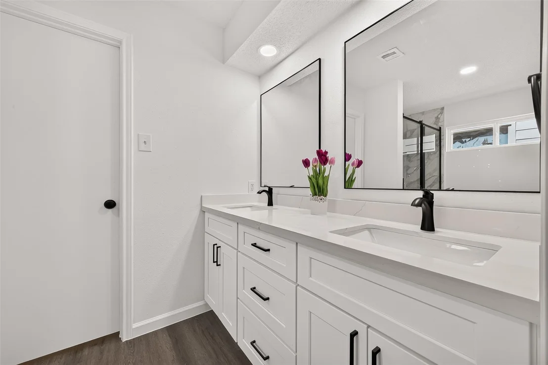 Photo of 3219 Westwick Drive