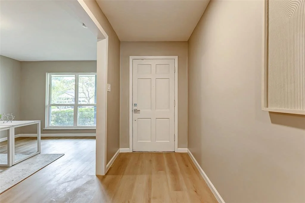 Photo of 6018 Benning Drive