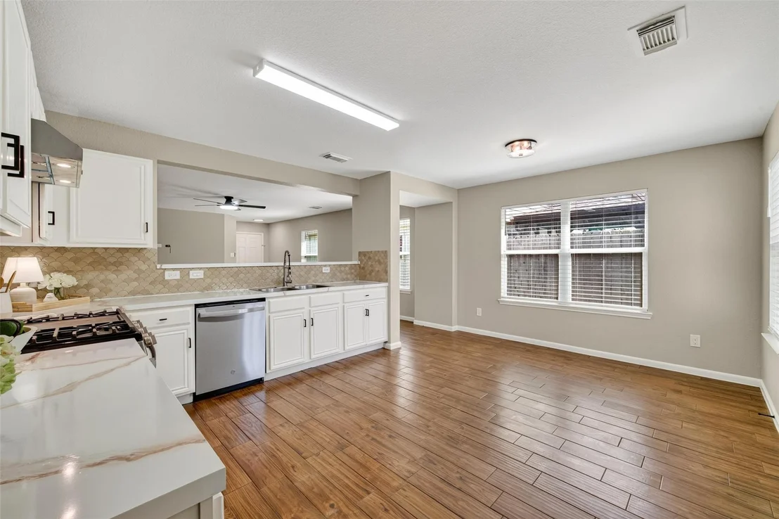 Photo of 21823 Haven Cove Lane