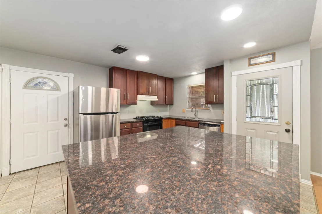 Photo of 2318 Gumspring Lane