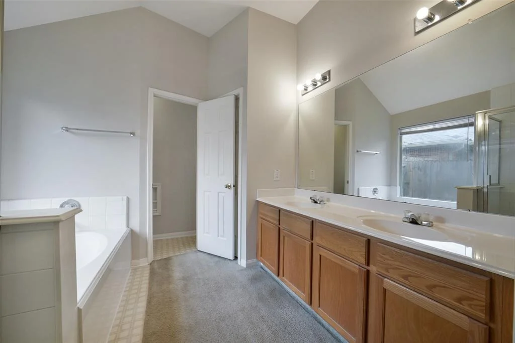 Photo of 7015 Jasmine Trail