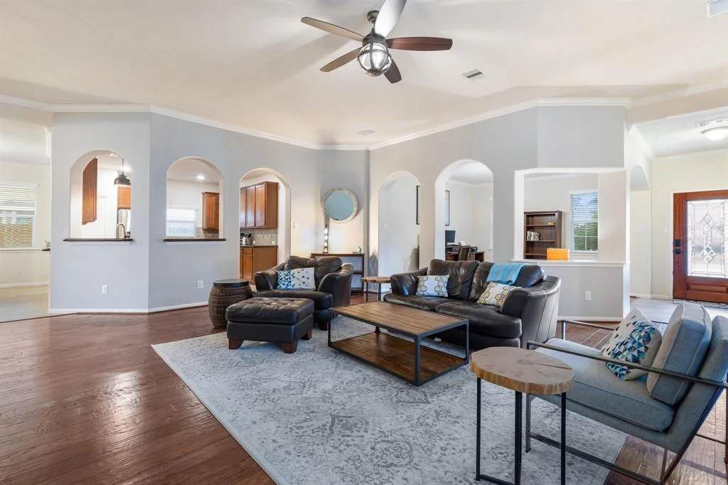 Photo of 9703 Wincrest Drive