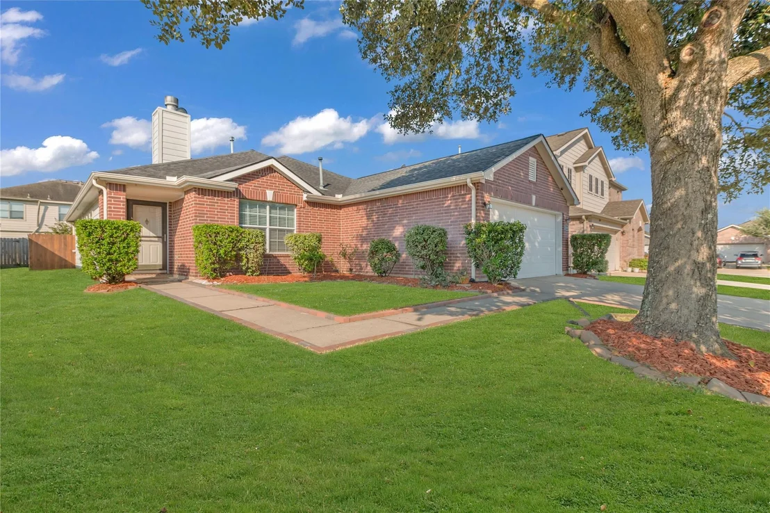 Photo of 21019 Cottage Stream Court