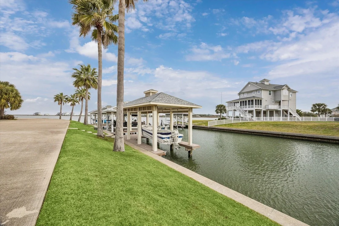 Photo of 3126 Lafittes Point