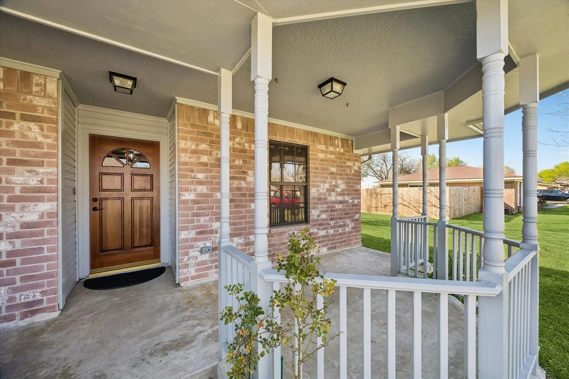 Photo of 1416 Lemon Lane