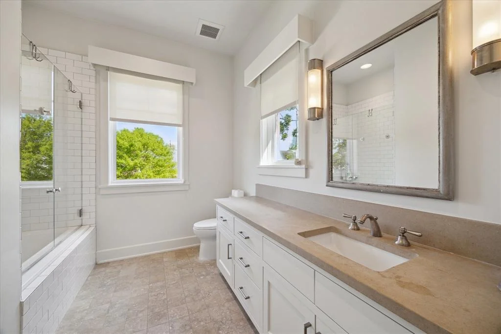 Photo of 6122 Longmont Drive