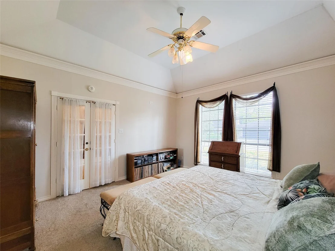 Photo of 5810 Glenmere Lane