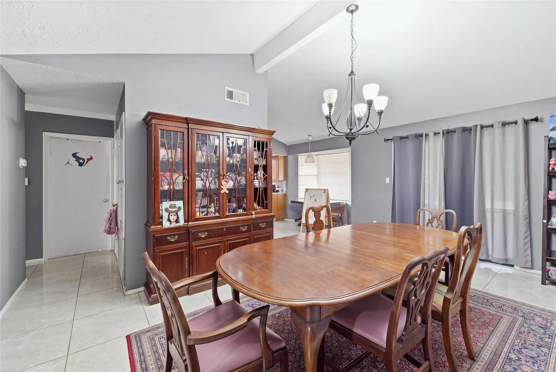 Photo of 5915 Black Maple Lane