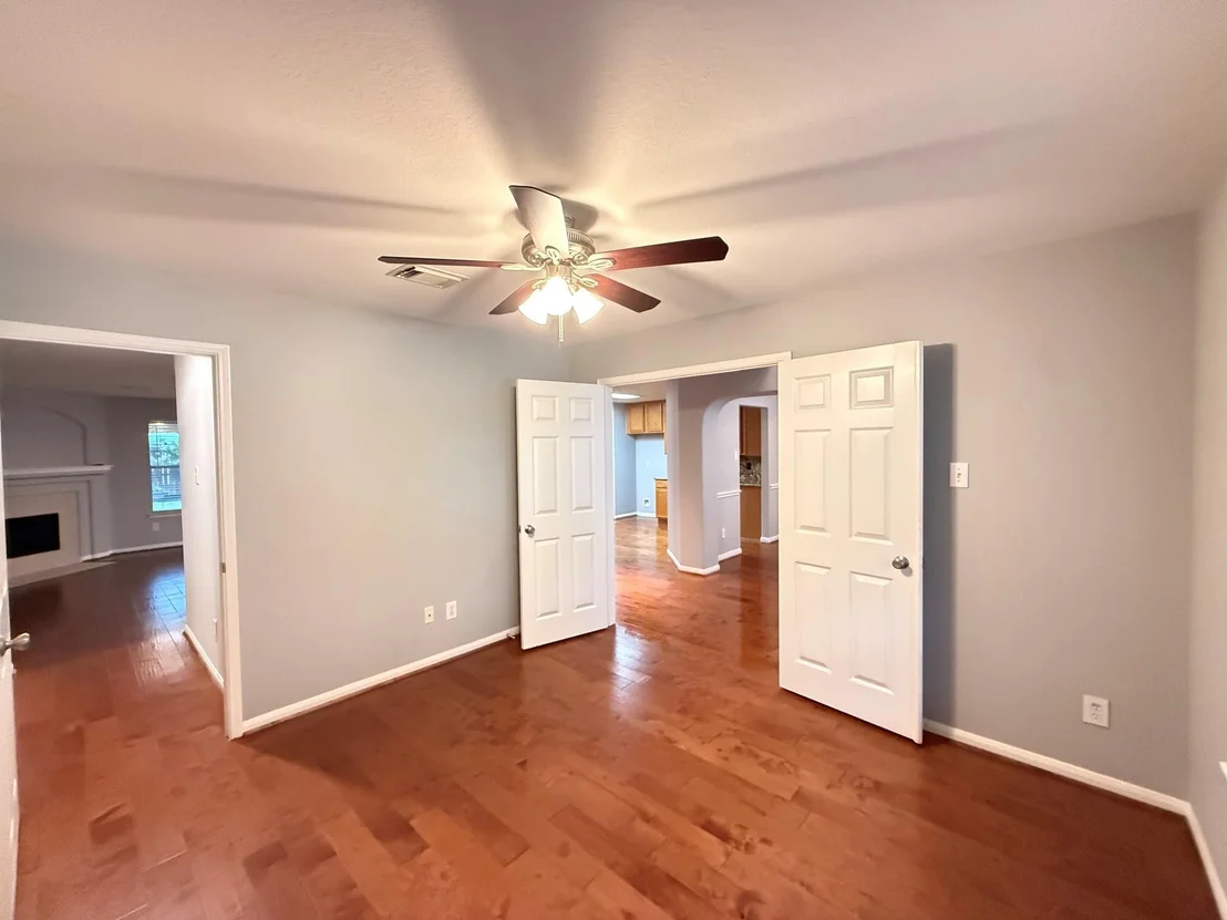 Photo of 19522 Fernhaven Drive