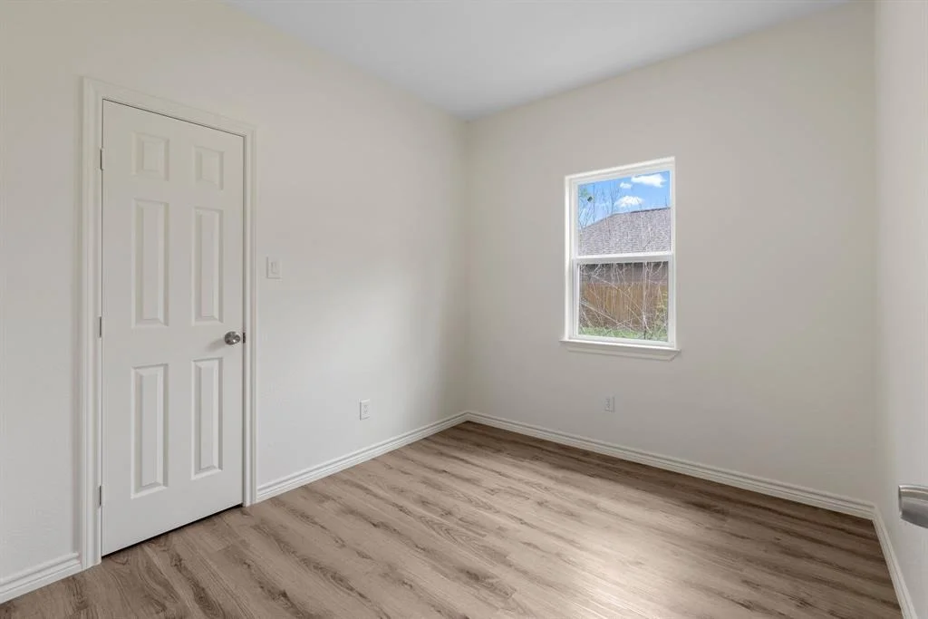 Photo of 11556 Persimmon
