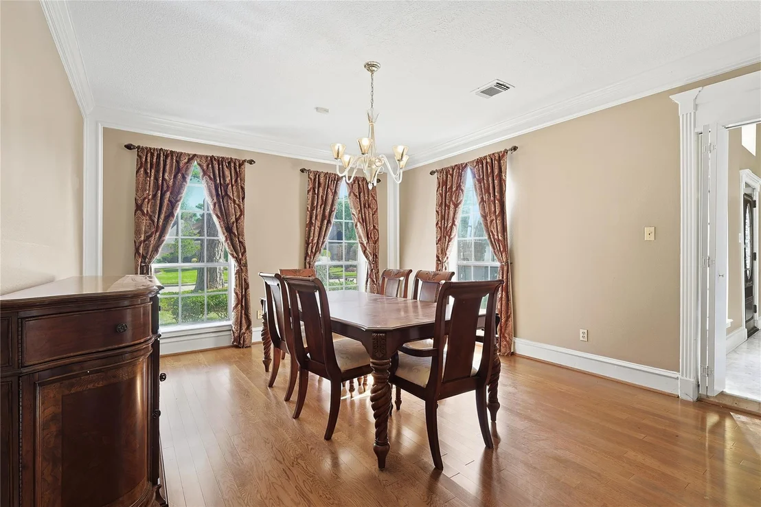 Photo of 7331 Athlone Drive