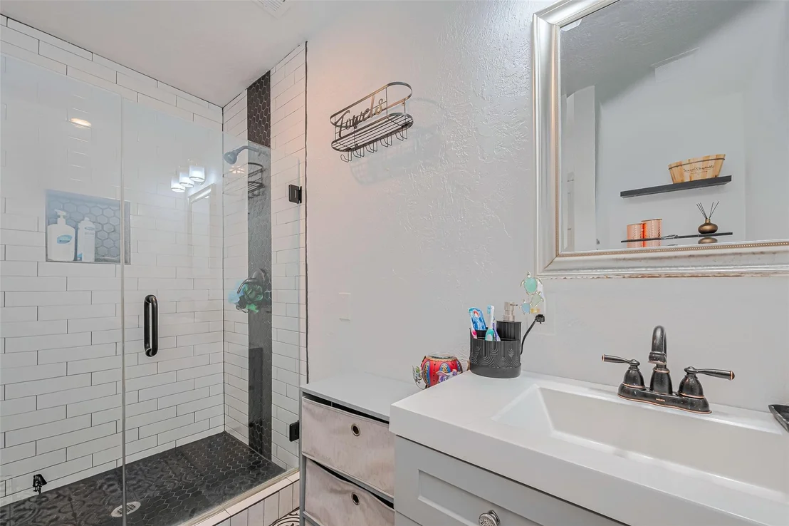 Photo of 218 Beaumont Drive