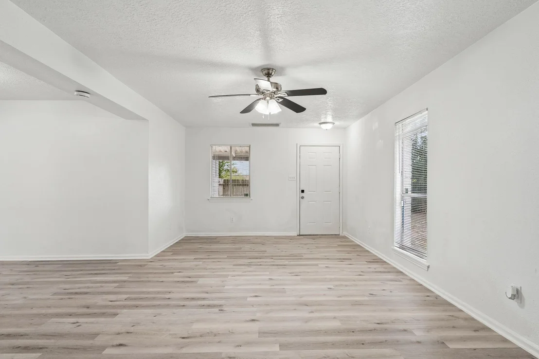 Photo of 10803 Sageriver Drive