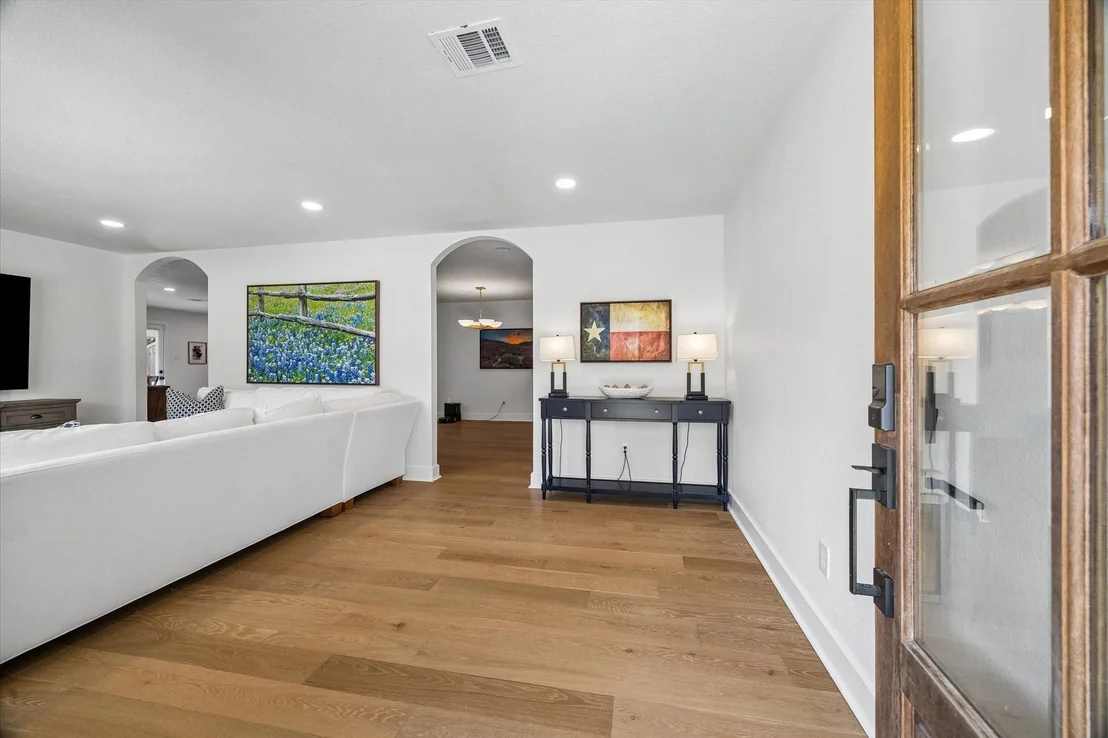 Photo of 2018 Libbey Drive