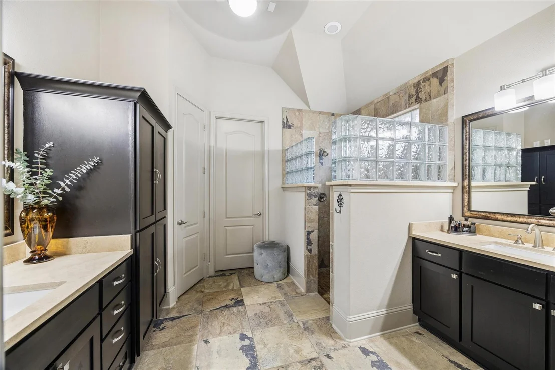 Photo of 23 Little Falls Place