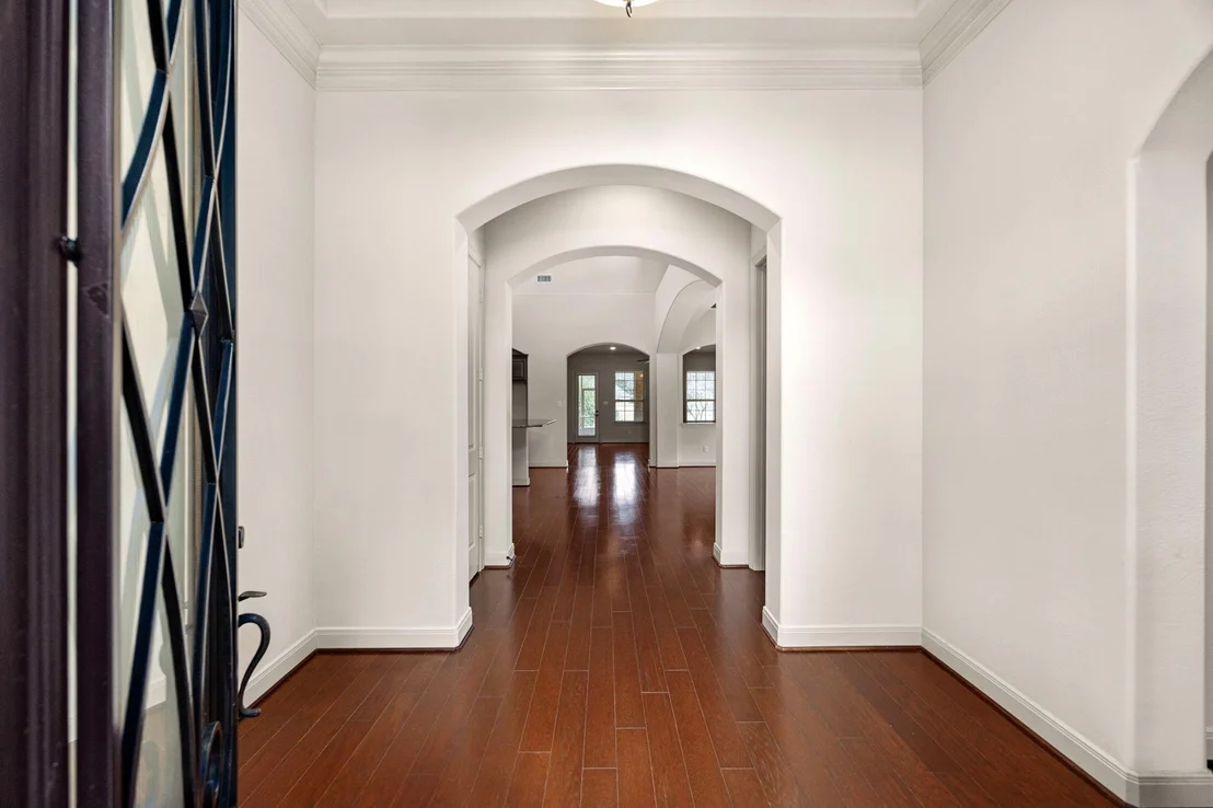 Photo of 4926 Westchester Drive