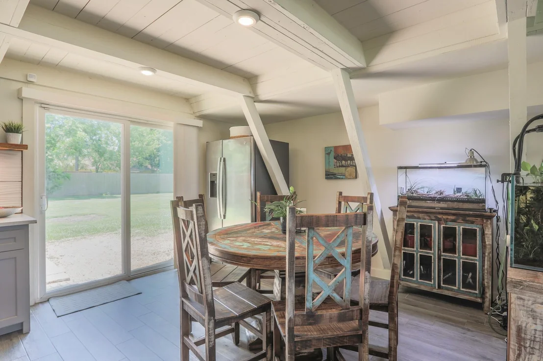 Photo of 2575 Cliff Drive