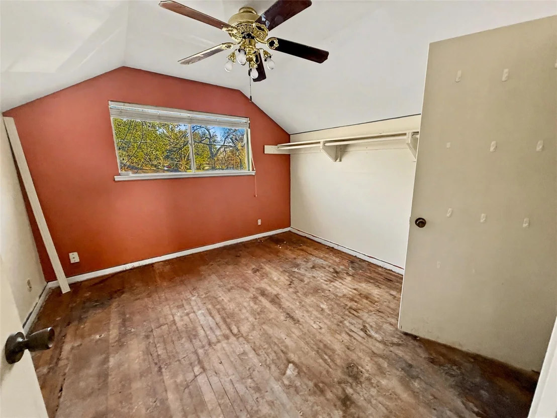 Photo of 613 Center Way Street
