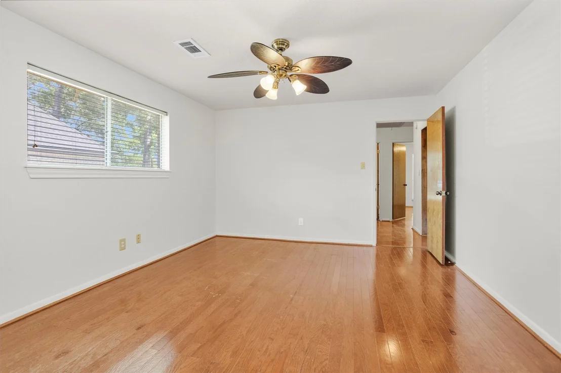 Photo of 10 Brewster Street