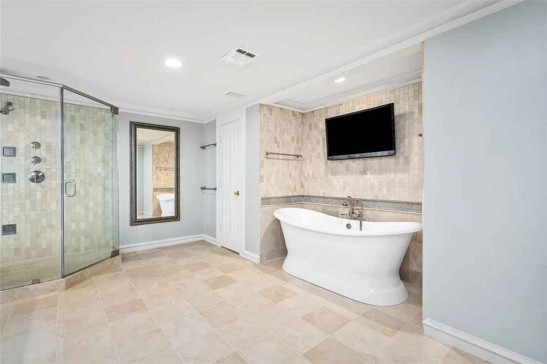 Photo of 2105 Del Monte Drive