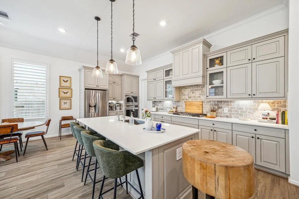 Photo of 612 Cypress Bay Lane
