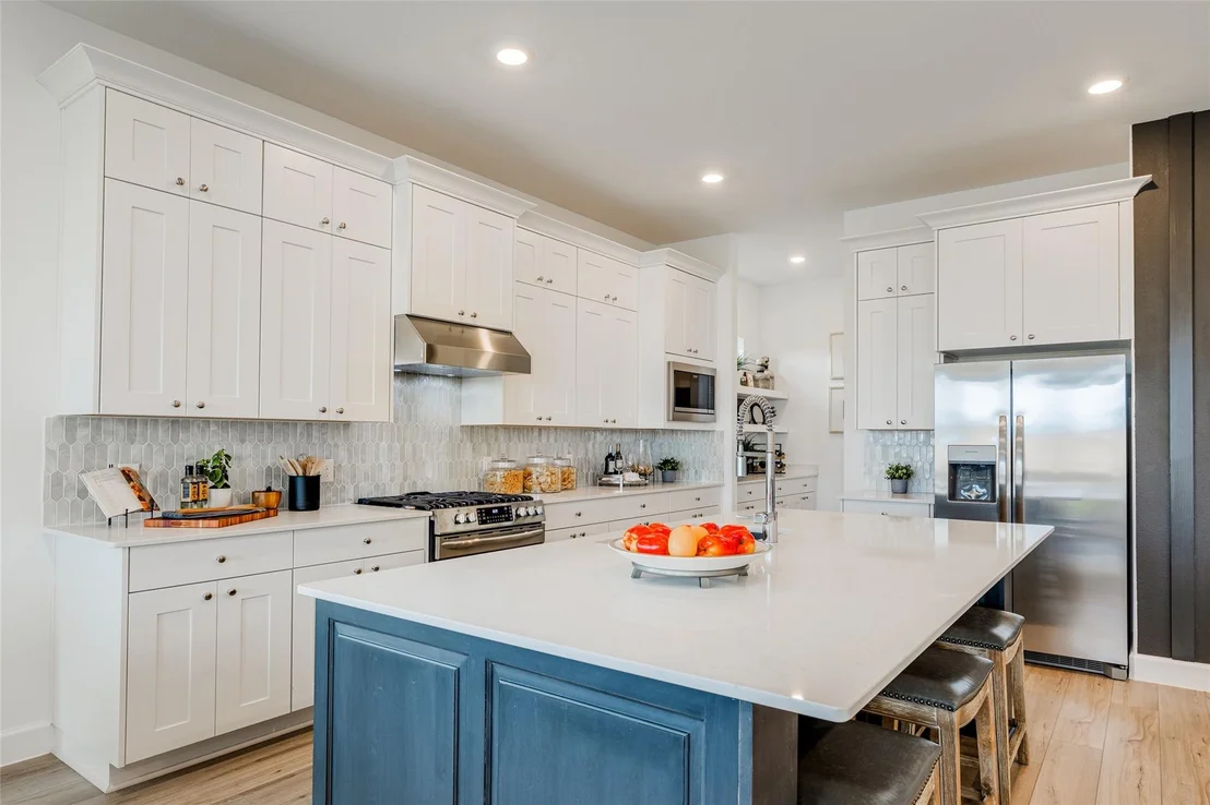 Photo of 31006 Peony Place Drive