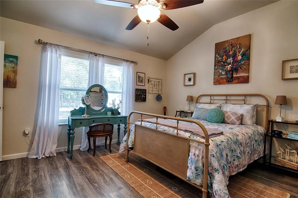Photo of 700 Crooked Creek