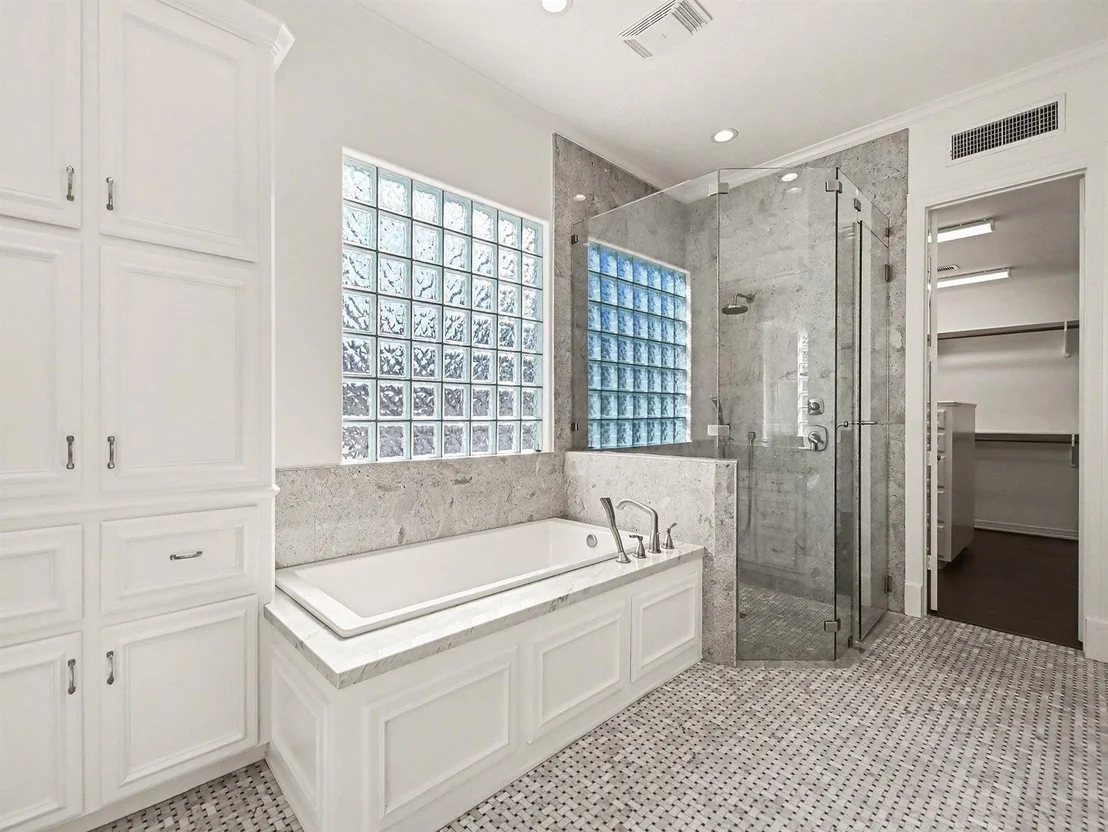 Photo of 22918 Chaus Court