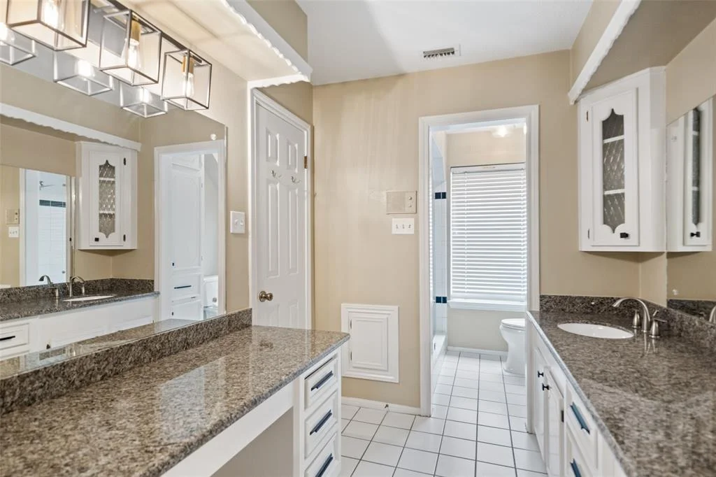 Photo of 19011 Oakway Drive