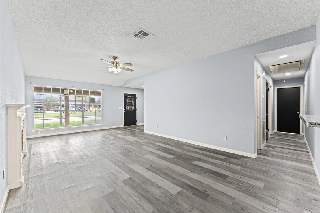 Photo of 2430 Shady Bend Drive